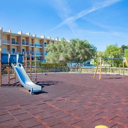 Carina's By Real Life Concierge Apartmán *